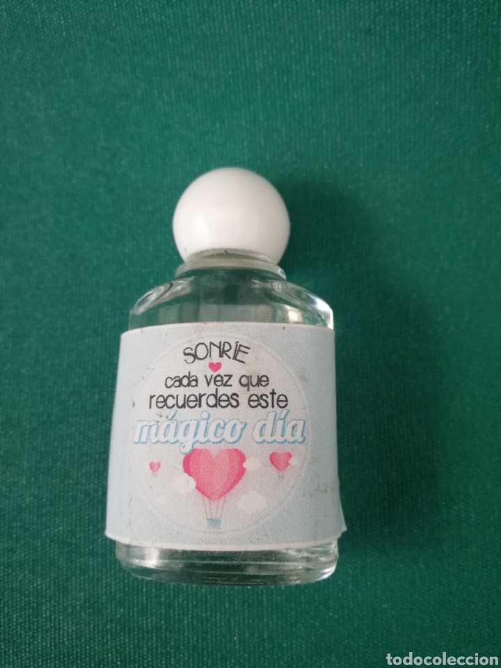 Miniaturas de perfumes antiguos: M&Aacute;GICO D&Iacute;A - PR&Aacute;CTICAMENTE LLENO - Foto 1