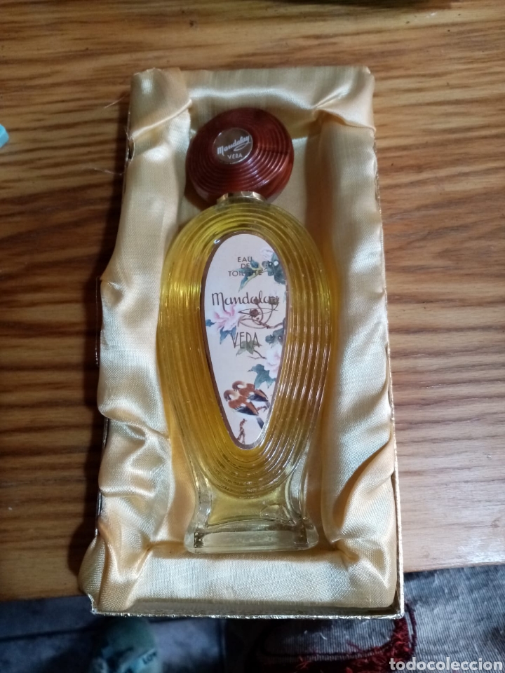 &Eacute;chantillons de parfums anciens: Perfume femenino