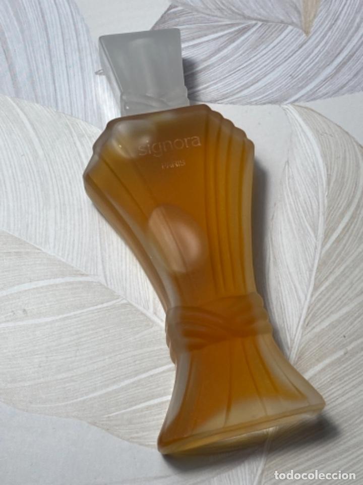 Miniatures of antique perfumes: Miniatura SIGNORA de JEAN JACQUES VIVIERE