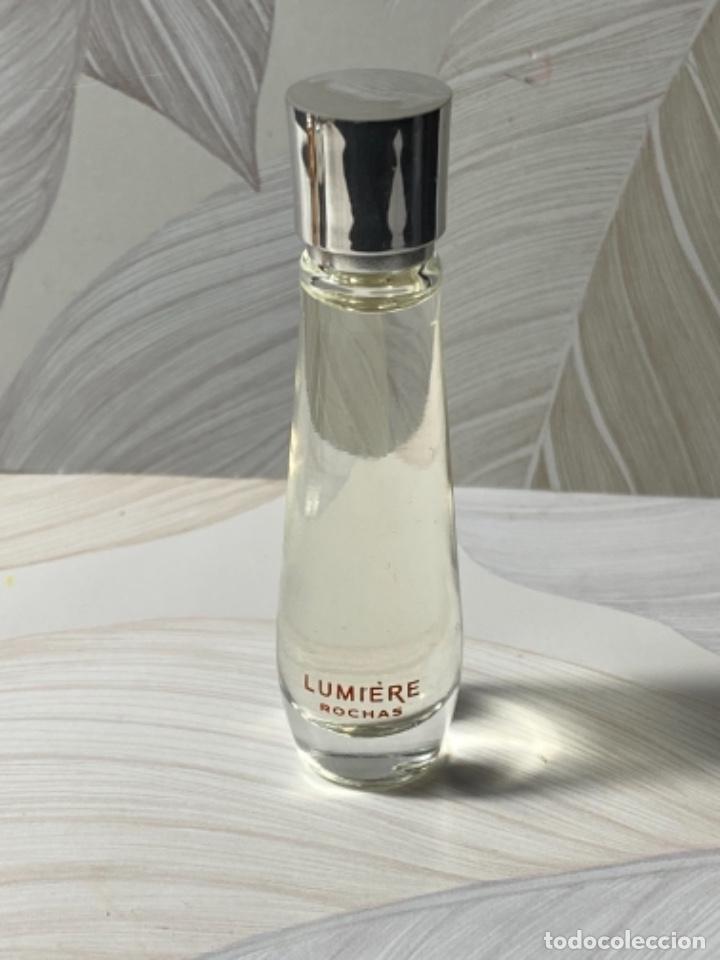 Miniatures of antique perfumes: Miniatura LUMIERE de ROCHAS (moderna)