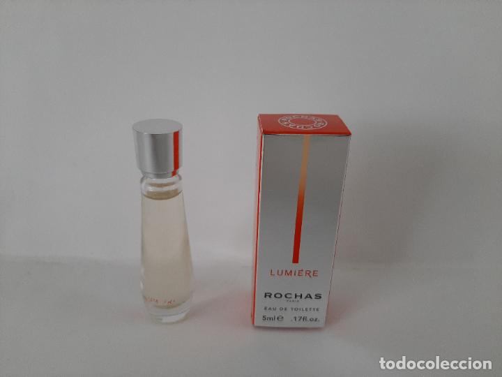 Miniaturas de perfumes antiguos: MINIATURA LUMIERE DE ROCHAS - Foto 1