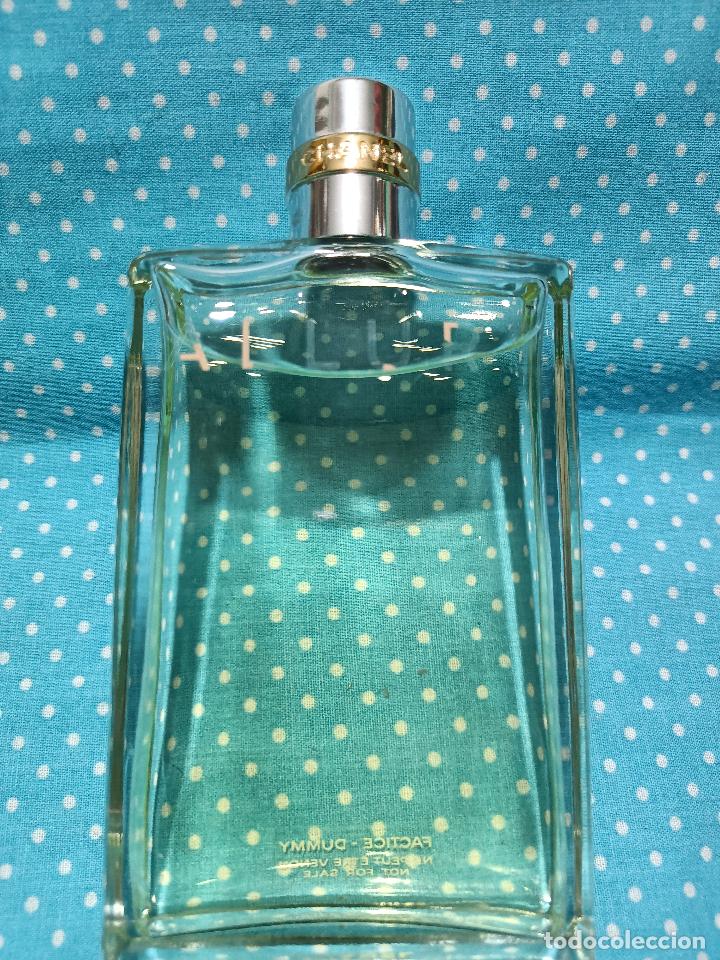 &Eacute;chantillons de parfums anciens: Frasco ficticio allure Chanel