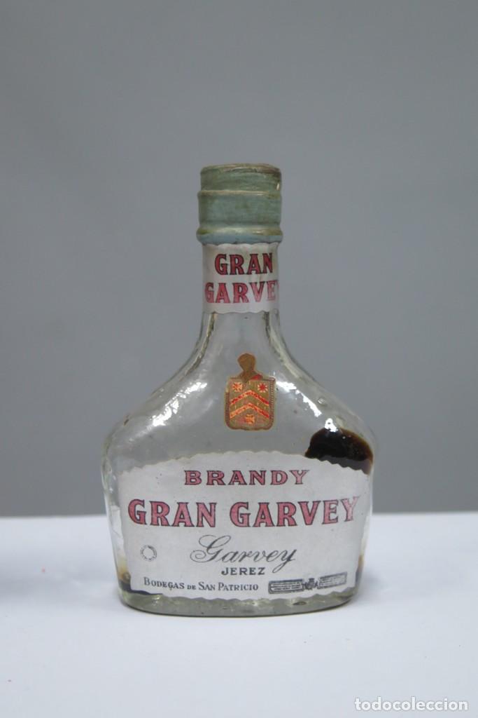 Miniaturas de perfumes antiguos: BOTELLIN. BRANDY. GRAN GARVEY - Foto 1