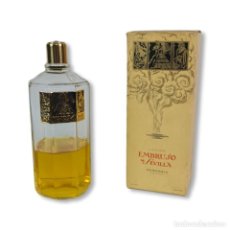 Miniaturas de perfumes antiguos: PERFUME EMBRUJO DE SEVILLA, MYRURGIA. CON CONTENIDO Y CAJA. 15X6CM LA CAJA. Lote 337136098