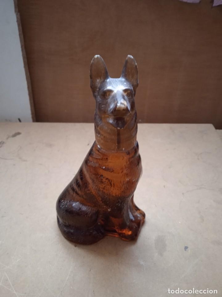 Miniaturas de perfumes antiguos: Botella de Avon - Foto 1