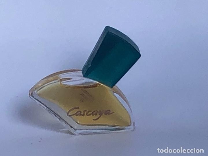 &Eacute;chantillons de parfums anciens: Miniatura perfume Gabriela Sabatini Cascaya Eau de toilette 5ml
