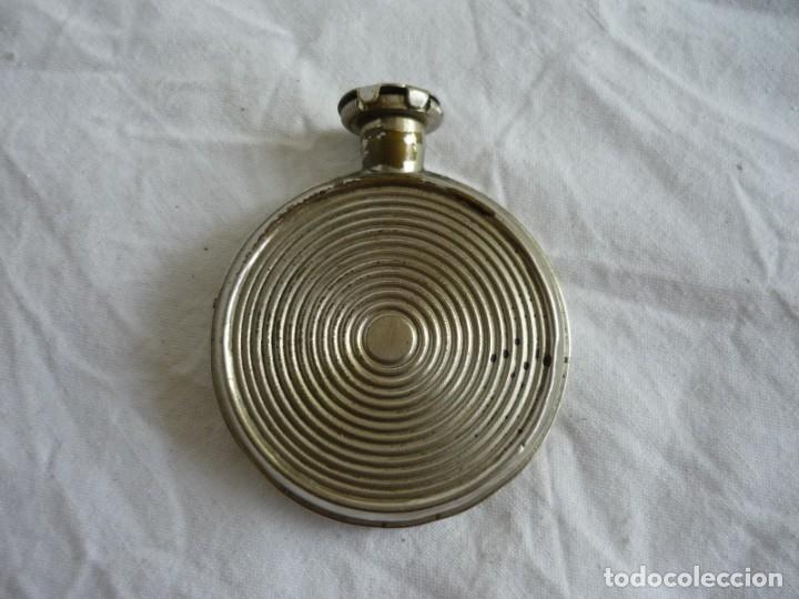 Miniaturas de perfumes antiguos: Perfumero de lat&oacute;n plateado - Foto 5
