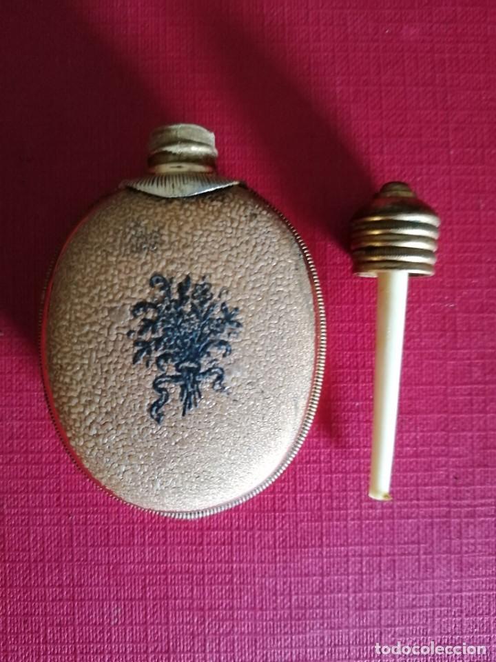 Miniaturas de perfumes antiguos: Peque&ntilde;o bote para perfume - Foto 4