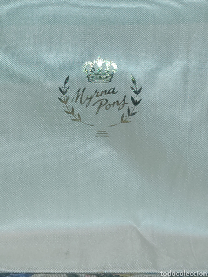 Miniaturas de perfumes antiguos: Myrna Pons ,Estuche colonia y complementos. - Foto 3