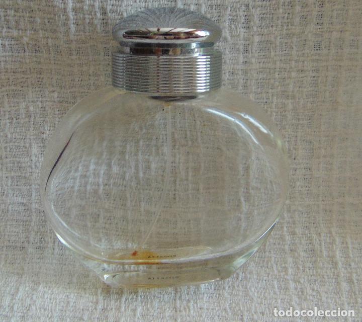 Miniaturen von alten Parf&uuml;men: FRASCO DE PERFUME VACIO - BURBERRY - EAU DE PARFUM - 100 ML