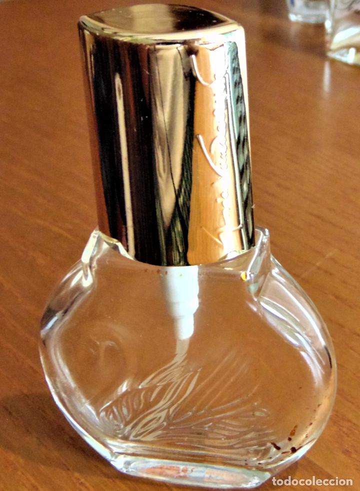 Miniaturen von alten Parf&uuml;men: FRASCO DE PERFUME VACIO - VANDERBILT - DE GLORIA VENDERBILT -
