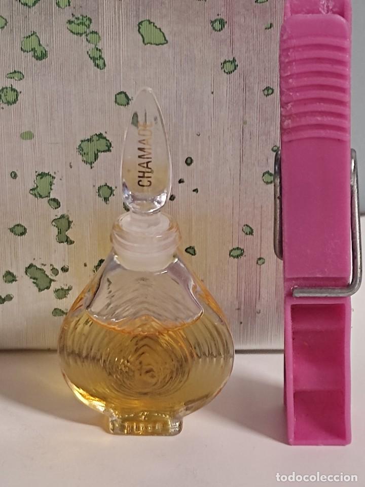 Miniaturas de perfumes antiguos: Miniatura de perfume Guerlain, Chamade - Foto 3