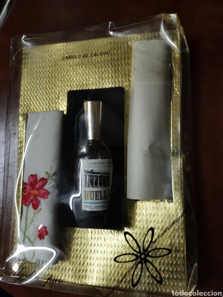 Miniaturen von alten Parf&uuml;men: Agua de colonia huella