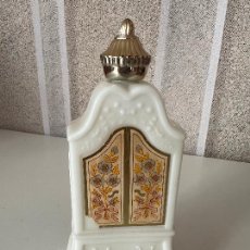 Miniaturas de perfumes antiguos: AVON COLONIA JASMIN ARMARIO 150 CC. Lote 365946791