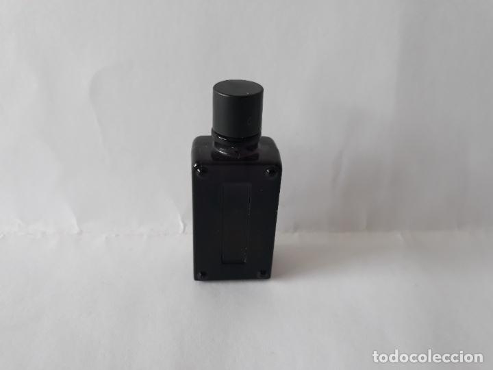 Miniaturas de perfumes antiguos: MINIATURA OR BLACK MEN DE PASCAL MORABITO - SIN CAJA - Foto 1