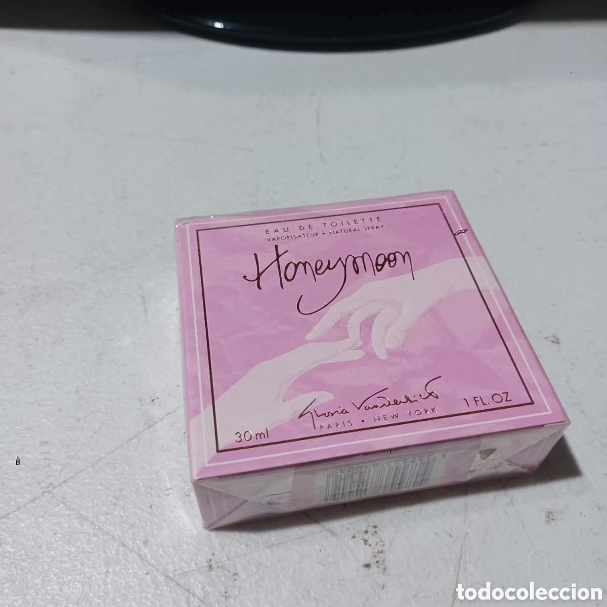 Miniaturas de perfumes antigos: Eau de Toilette Honeymoon 30 Ml. DESCATALOGADA