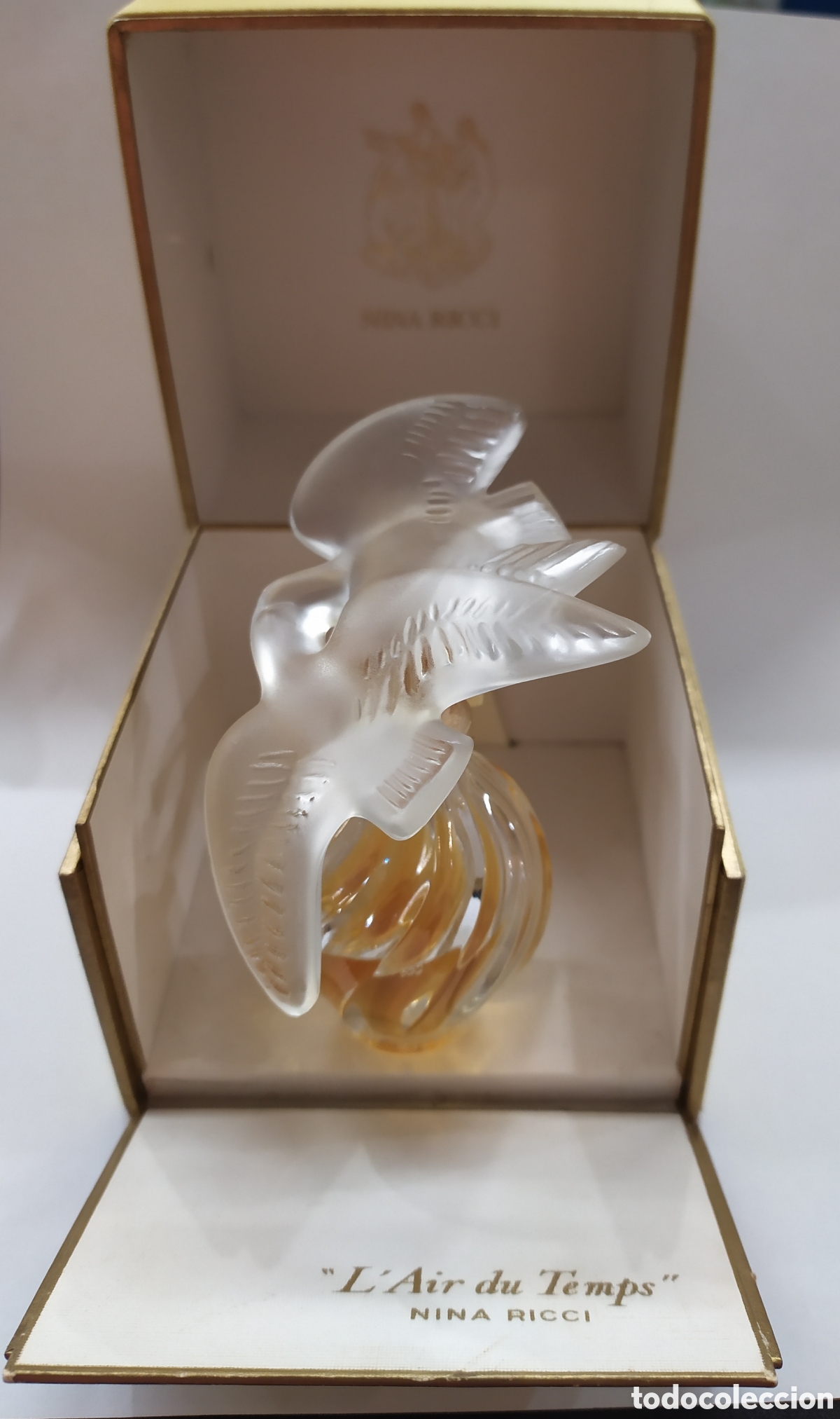 Miniature di profumi antiche: L' Air du temps. Nina Ricci. Perfume vintage. Lalique. Perfume