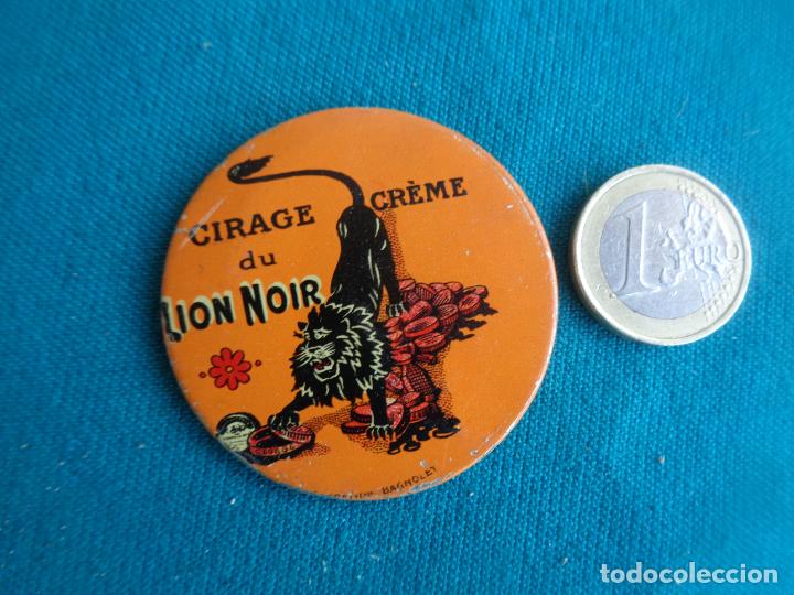 Miniature di profumi antiche: ANTIGUO PEQUE&Ntilde;O ESPEJO DE PUBLICIDAD CIRAGE CR&Egrave;ME DU LION NOIR