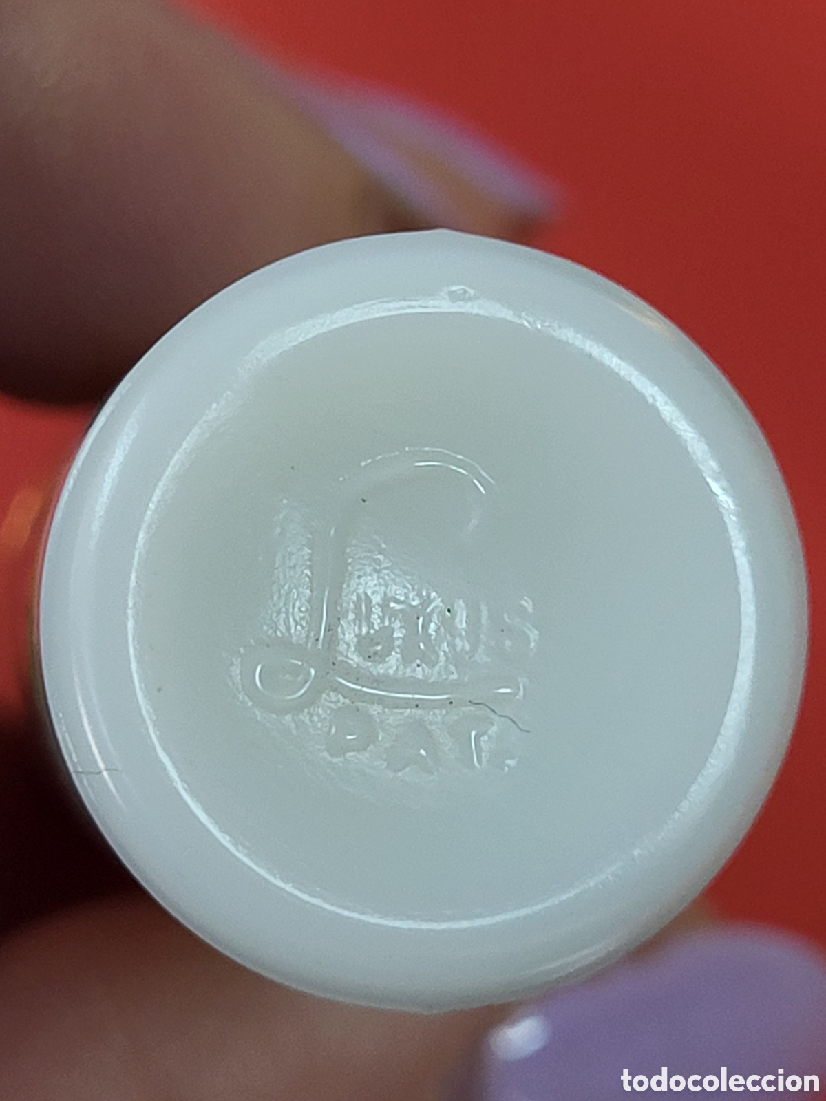 Miniaturas de perfumes antiguos: ANTIGUOS FRASCOS PERFUMEROS DE OPALINA MARCA LUXUS. - Foto 8