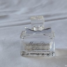 Miniaturas de perfumes antiguos: MISS DIOR CHERIE MINIATURA. Lote 400881494