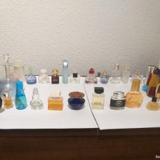 Miniaturas de perfumes antiguos: 28 FRASCOS MINIATURA PERFUME COLECCION. Lote 402271394