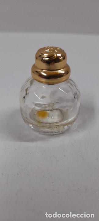 Miniaturas de perfumes antiguos: FRASCO EN MINIATURA DE PERFUME - Foto 3