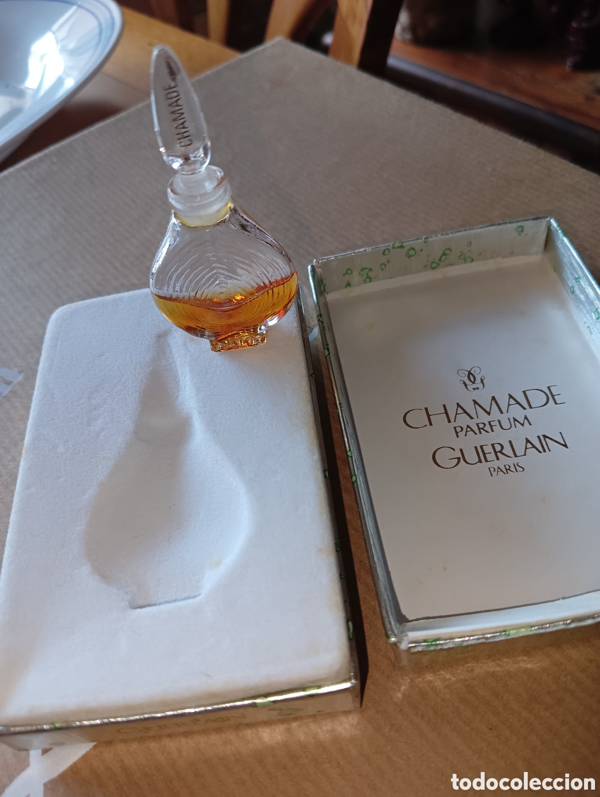 Miniaturas de perfumes antiguos: Chamade guerlain 2 ml - Foto 1