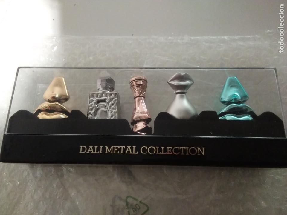 Miniaturen von alten Parf&uuml;men: SALVADOR DALI