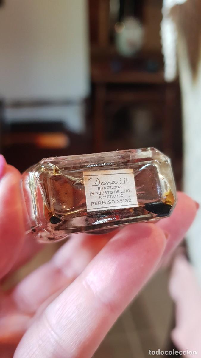 Miniaturas de perfumes antiguos: DANA S.A., ESTUCHE CON 3 PERFUMES - Foto 10