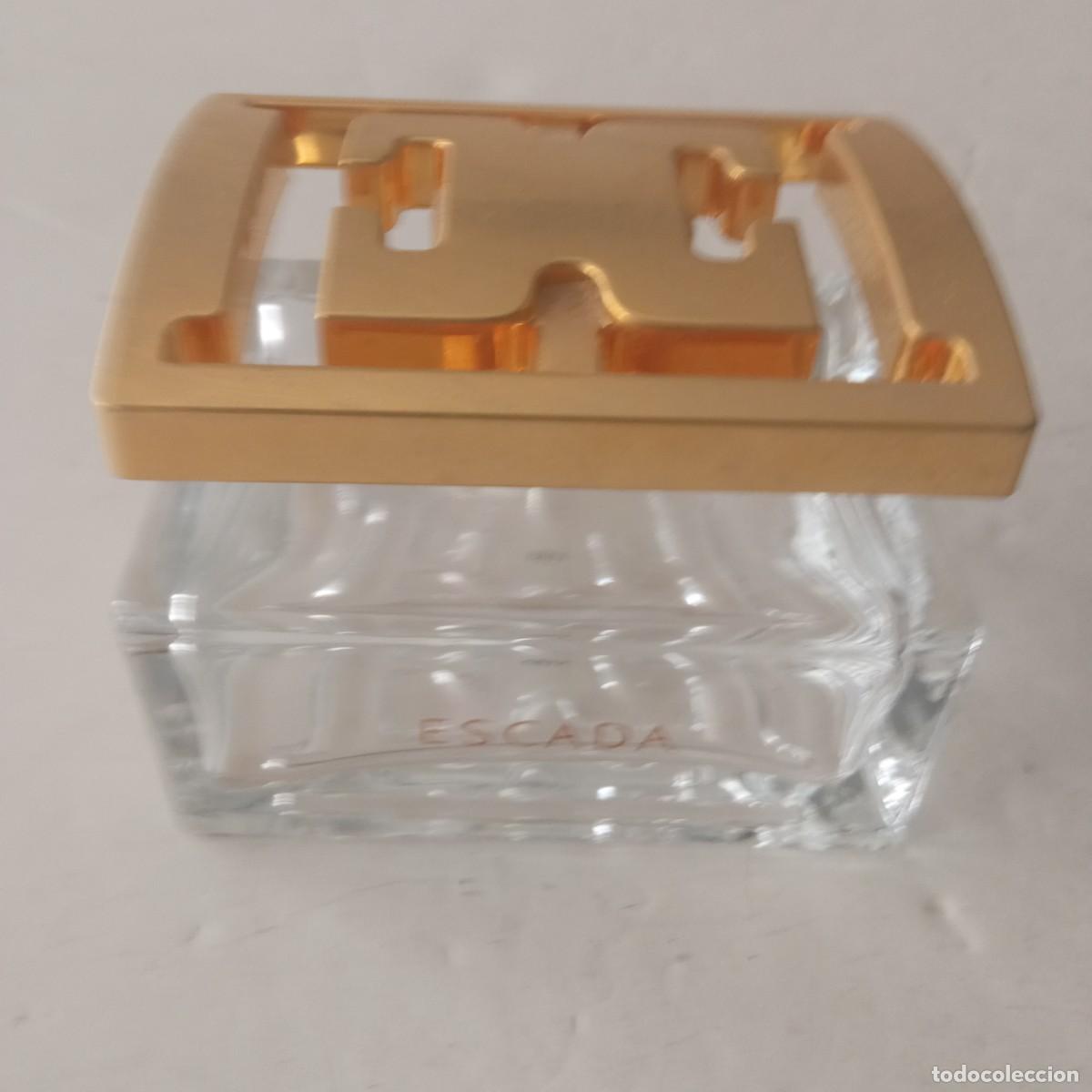 Miniaturas de perfumes antiguos: Escada botella envase vacio - Foto 2