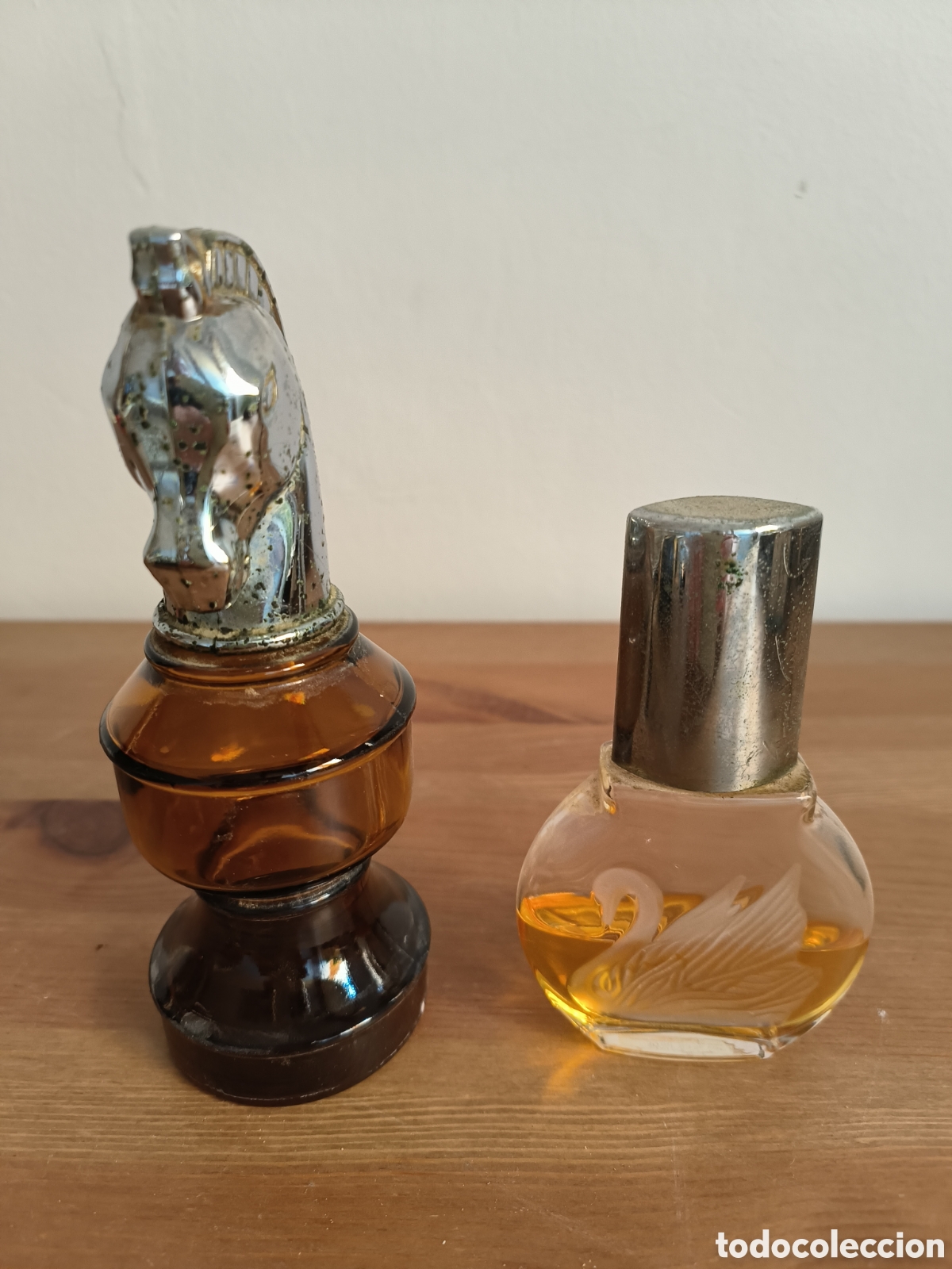 Miniaturas de perfumes antiguos: Frascos de perfume - Foto 1