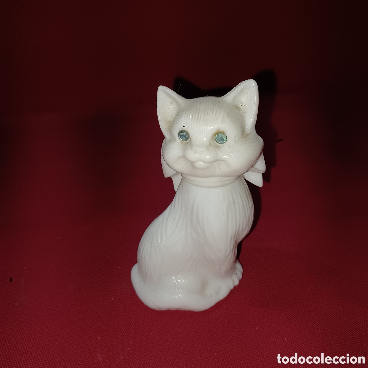Miniaturas de perfumes antiguos: Frasco Avon con forma de gato