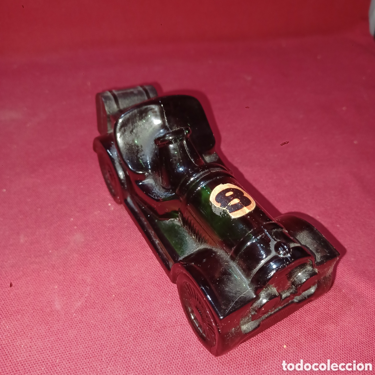 Miniaturas de perfumes antiguos: Frasco Avon con forma de coche de &eacute;poca STRAIGHT EIGHT vac&iacute;o