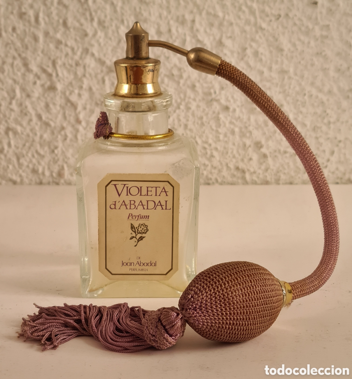 Miniaturas de perfumes antiguos: Frasco vac&iacute;o Violeta d'Abadal Perfum de Joan d'Abadal Perfumista - Perfume Colonia Maresme