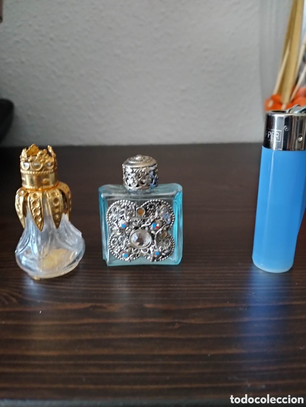 &Eacute;chantillons de parfums anciens: Frasco colonia miniatura