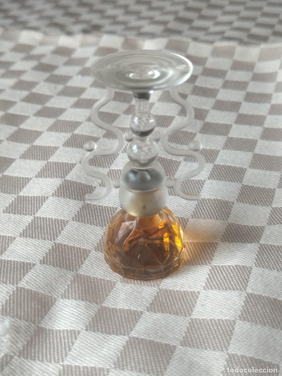 Miniaturas de perfumes antiguos: Miniatura Oh la la de Loris Azzaro - Foto 3