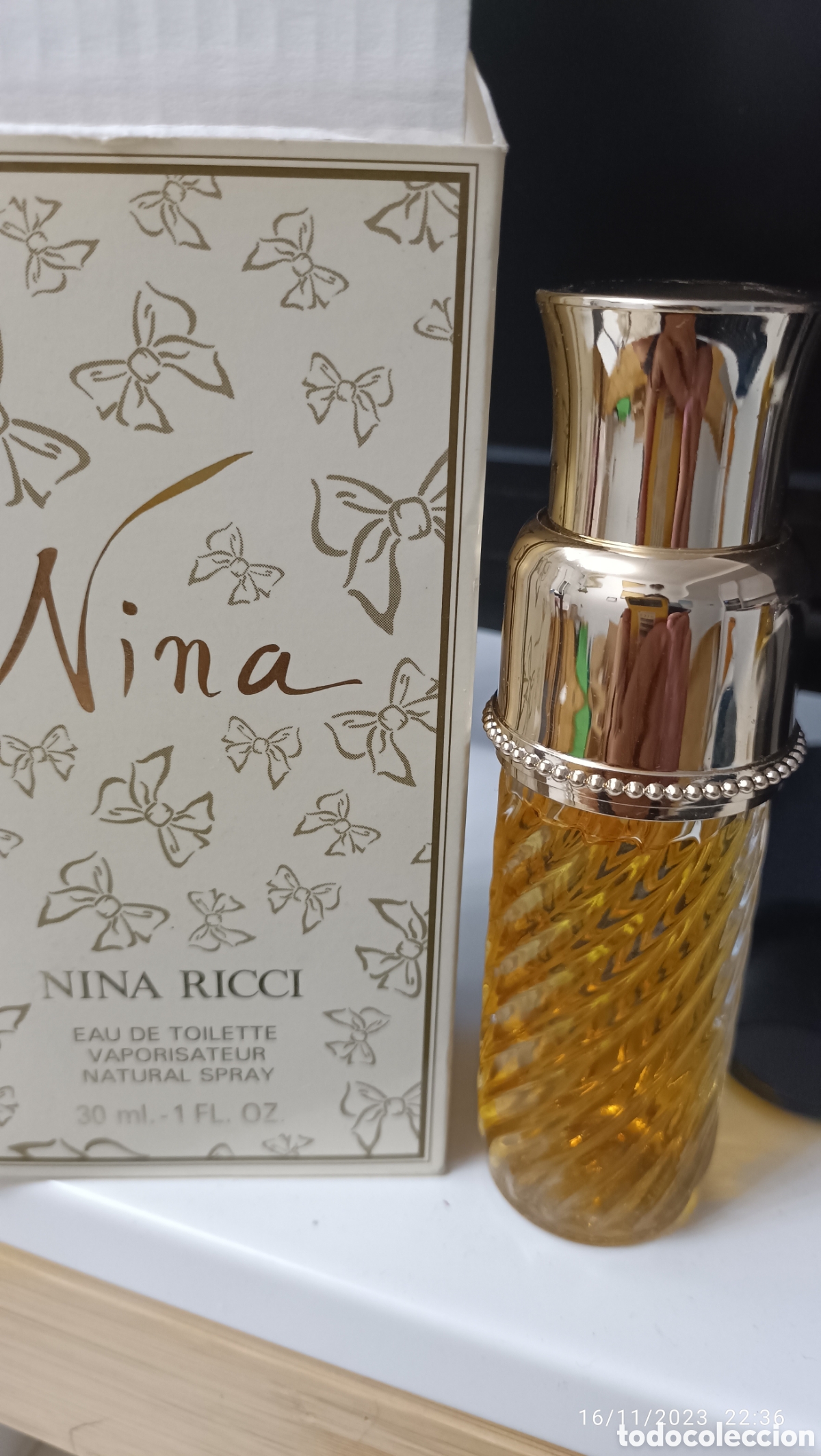 Miniaturas de perfumes antiguos: EAU de toilette Nina de Nina Ricci