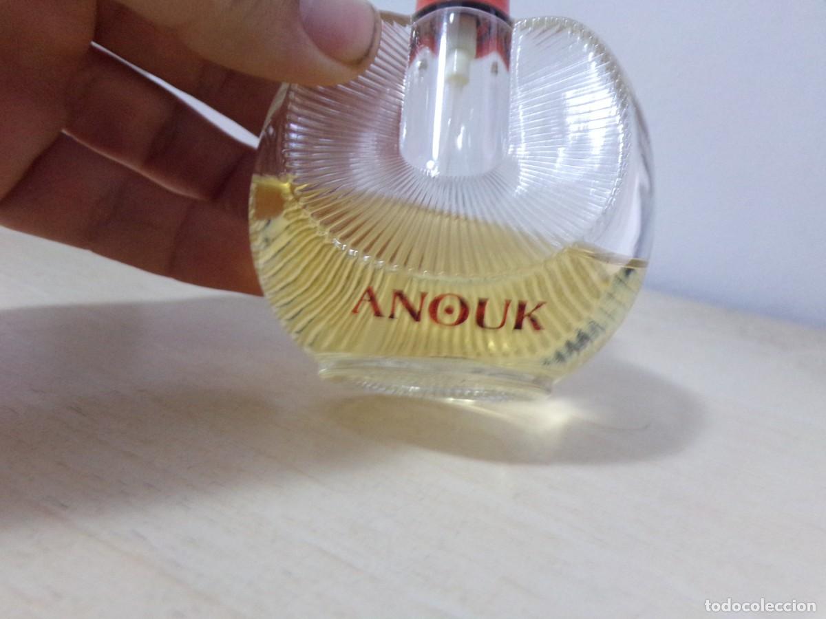 Miniaturas de perfumes antiguos: ESTAMOS LIQUIDANDO. Colonia spray Anouk - Foto 2
