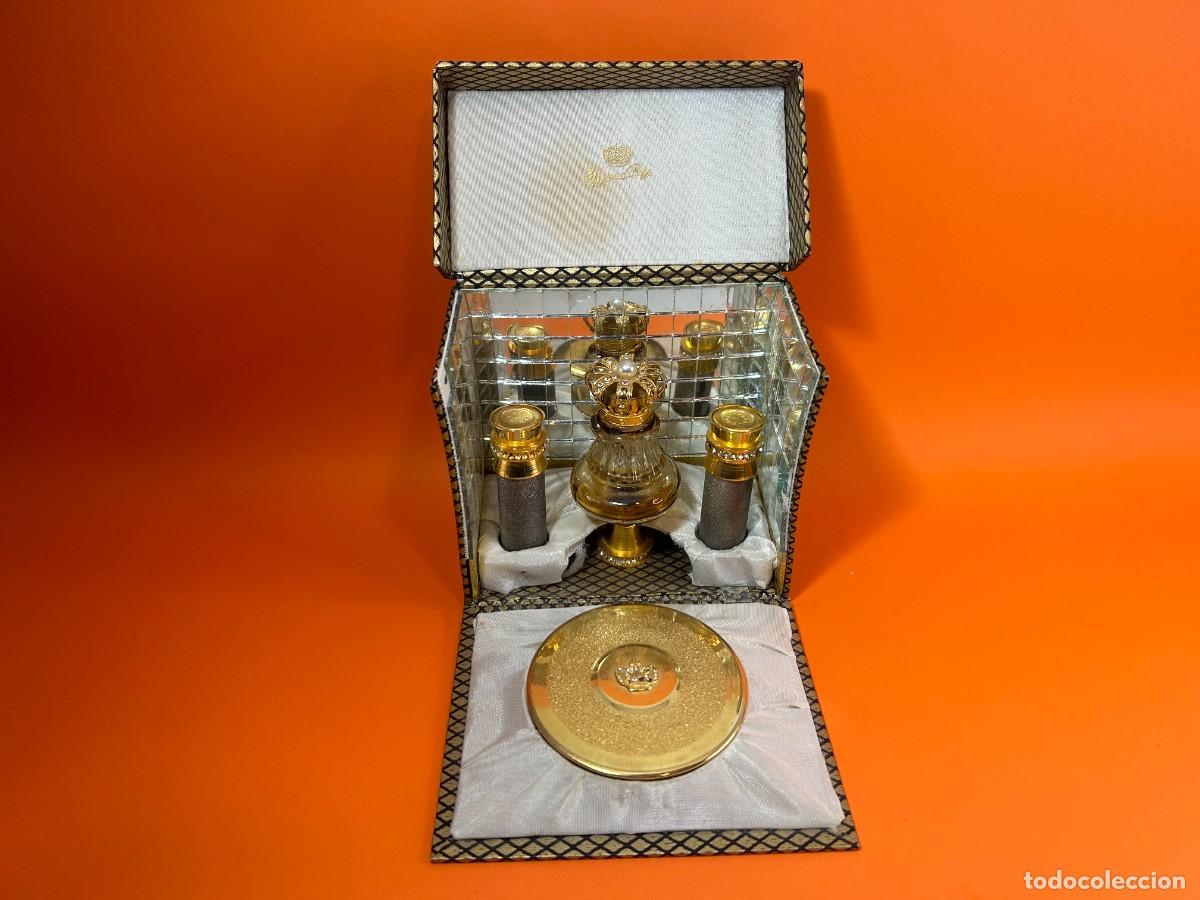 Miniaturas de perfumes antiguos: ESTUCHE MYRNA PONS POLVERA COLONIA Y COMPLEMENTOS - Foto 1