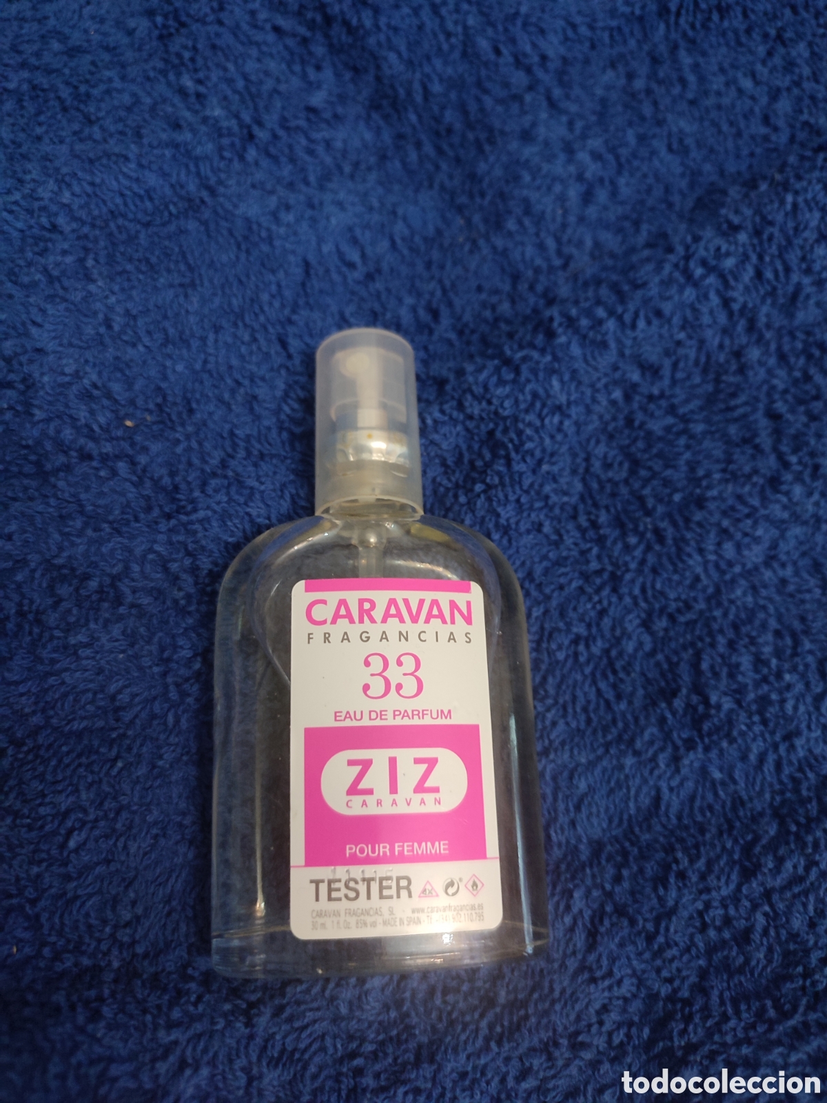 Miniaturas de perfumes antigos: Caravan . Perfume 33.