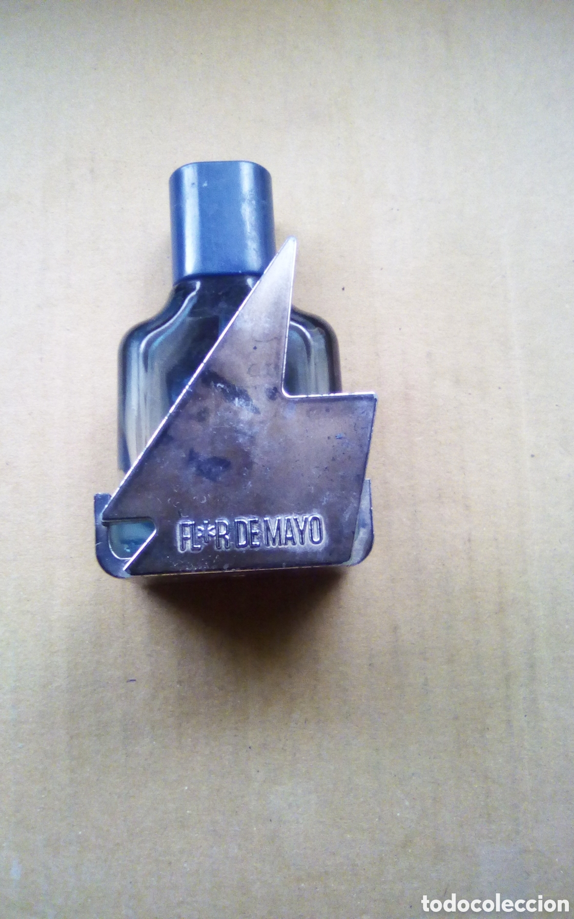 Miniaturas de perfumes antiguos: Flor de mayo. Eau de parfum pixie rayo. De 30 ml., frasco vac&iacute;o. - Foto 1