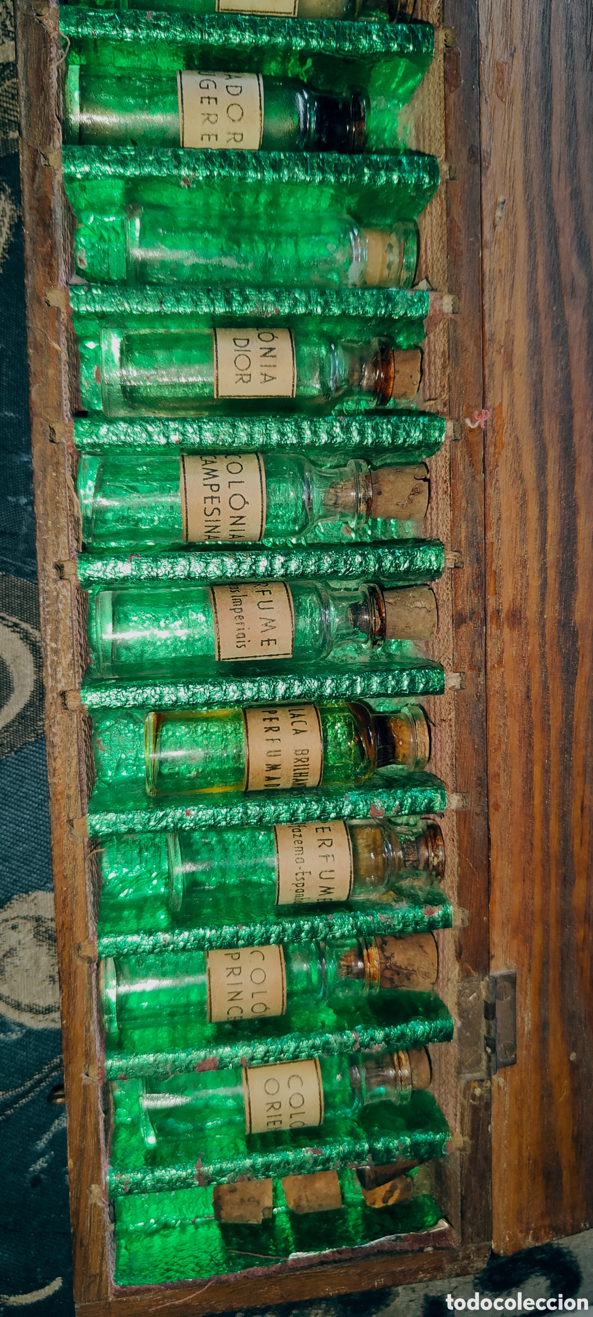 Miniaturas de perfumes antiguos: Antigua caja de perfume - Foto 5