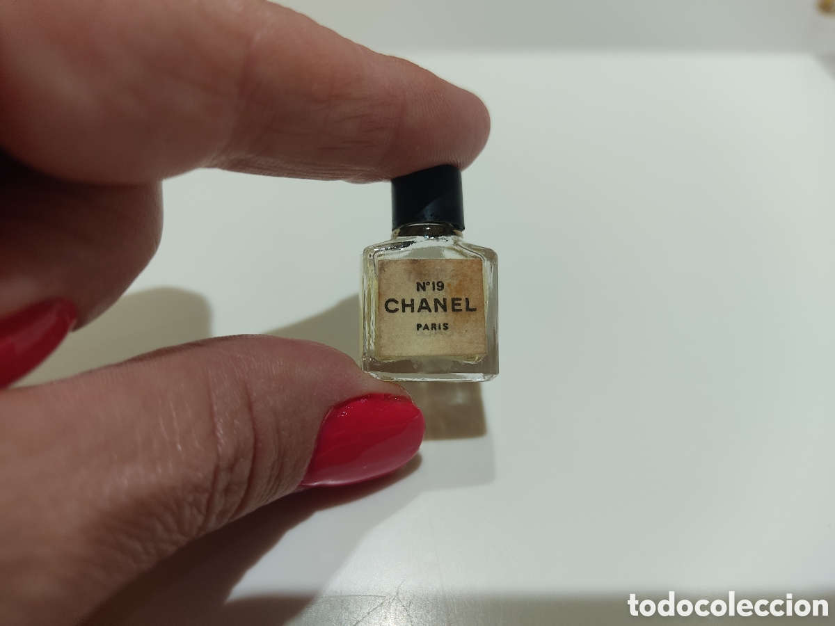 Miniaturas de perfumes antiguos: Miniatura perfume Chanel - Foto 1