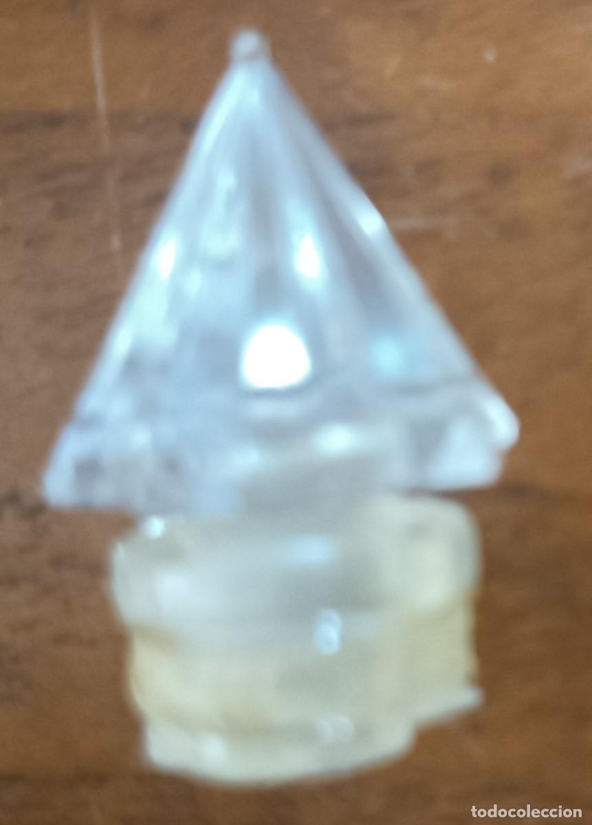 Miniaturas de perfumes antiguos: DOS TAPONES DE PERFUME - Foto 2