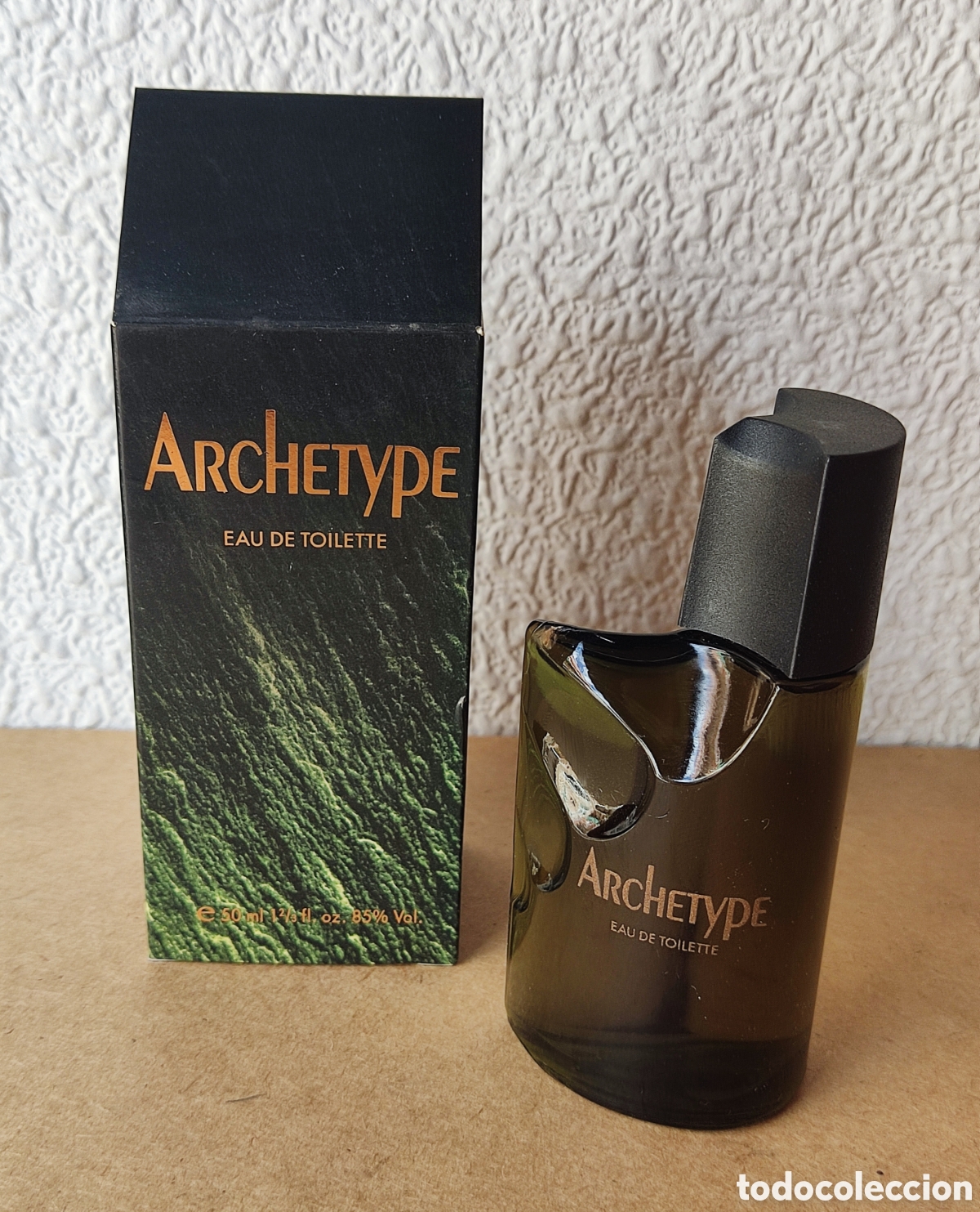 Miniaturas de perfumes antiguos: PERFUME ARCHETYPE PARFUM EAU DE TOILETTE - Foto 1