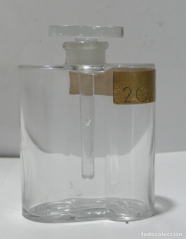 Miniaturas de perfumes antiguos: PEQUE&Ntilde;O FRASCO DE PERFUME - Foto 1