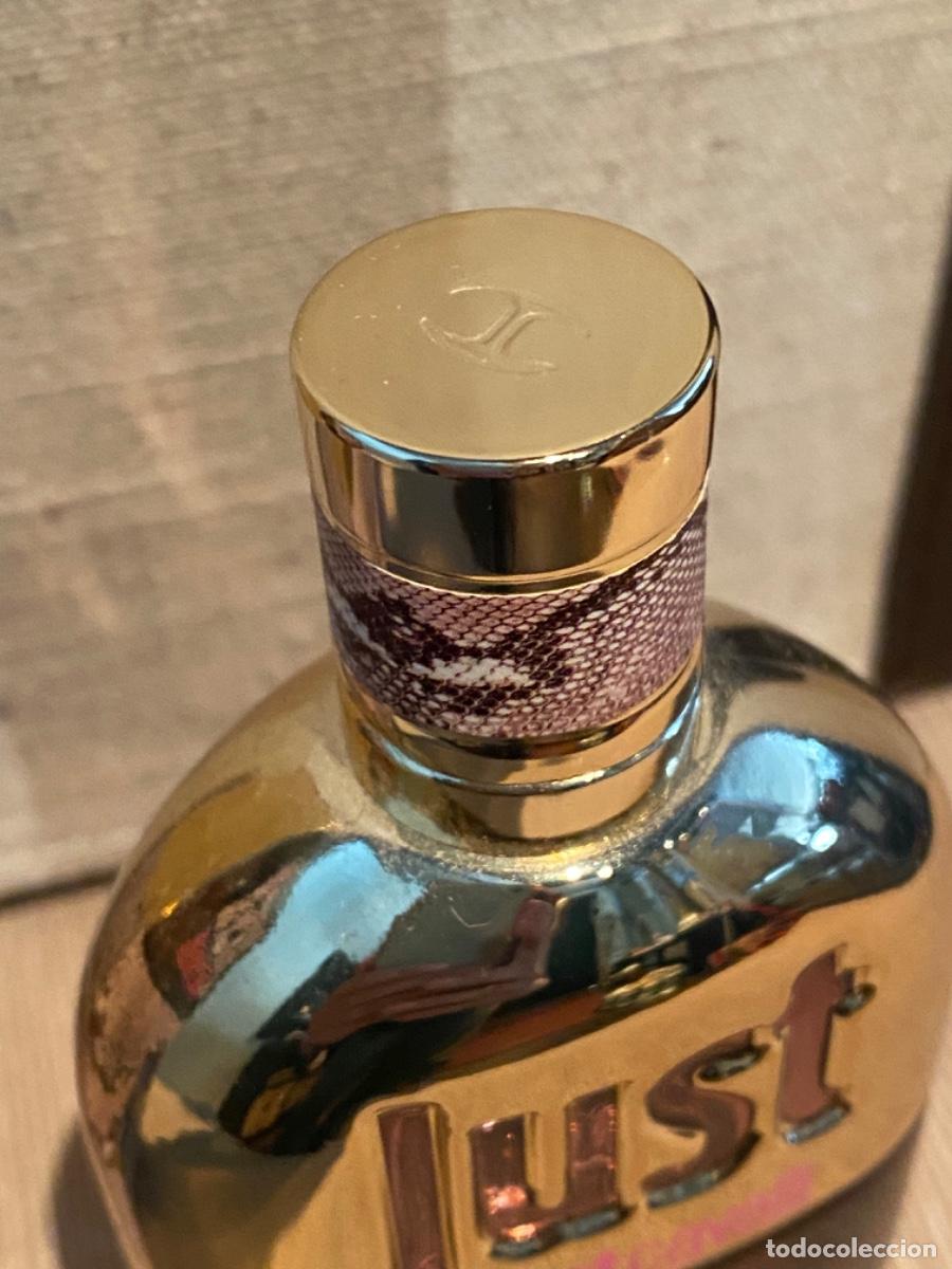 Miniaturas de perfumes antiguos: Frasco de Perfume JUST CAVALLI mujer - impecable - Foto 3
