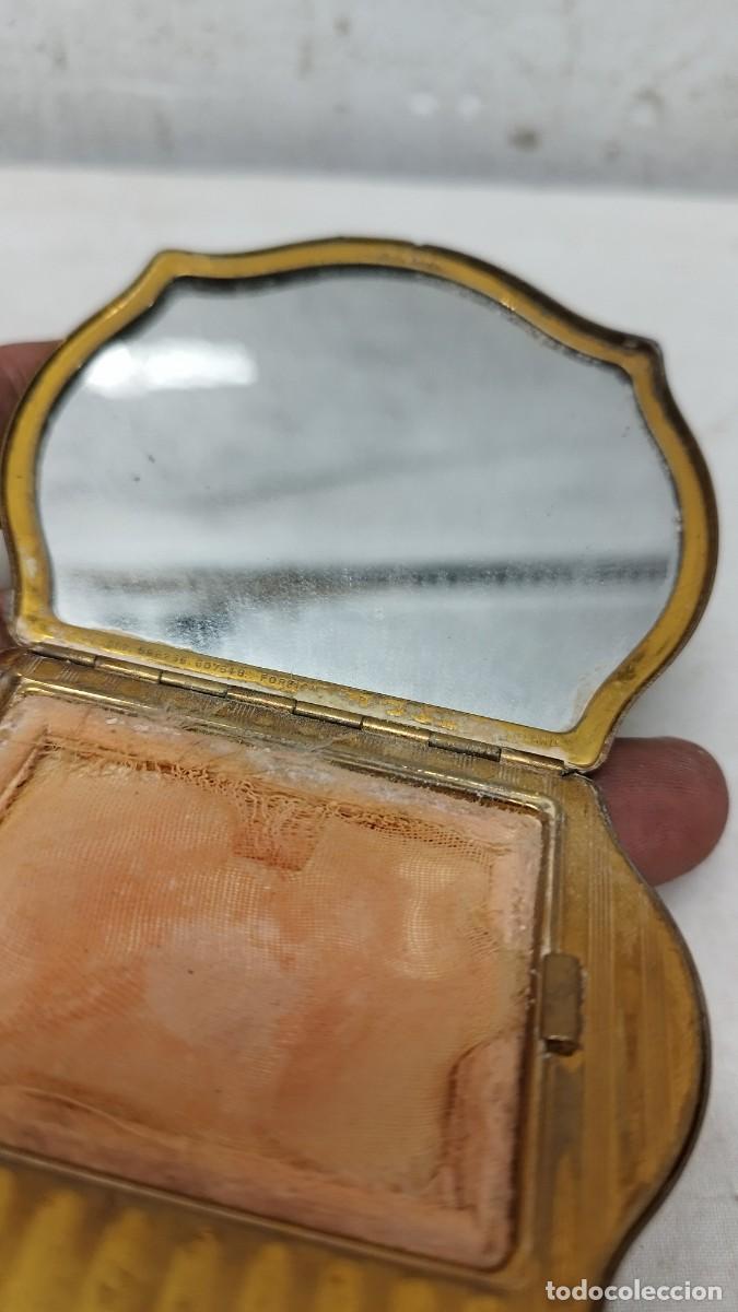 Miniaturas de perfumes antiguos: Antigua polvera stratton,no cierra bien - Foto 4
