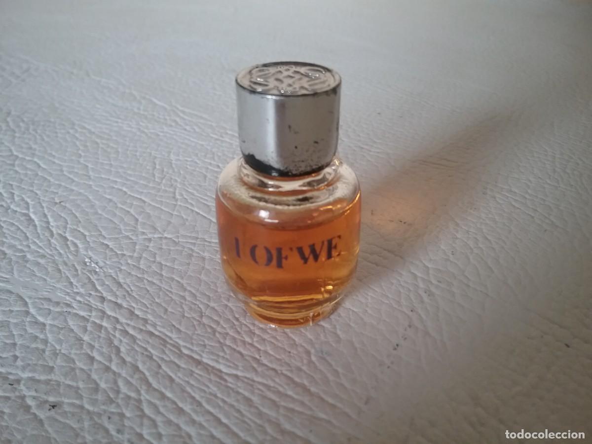 Miniaturas de perfumes antiguos: MINIATURA LOEWE SIN CAJA. - Foto 1