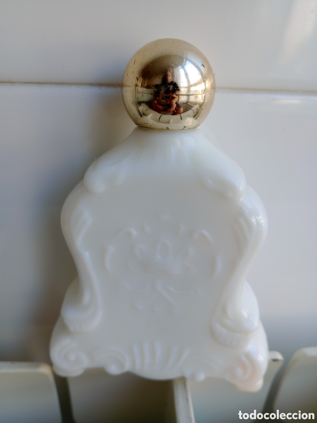 Miniaturas de perfumes antiguos: Frasco de perfume de Avon - Foto 2